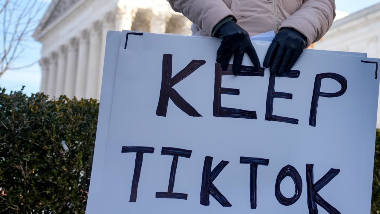 Potential TikTok ban upsetting influencers, fans